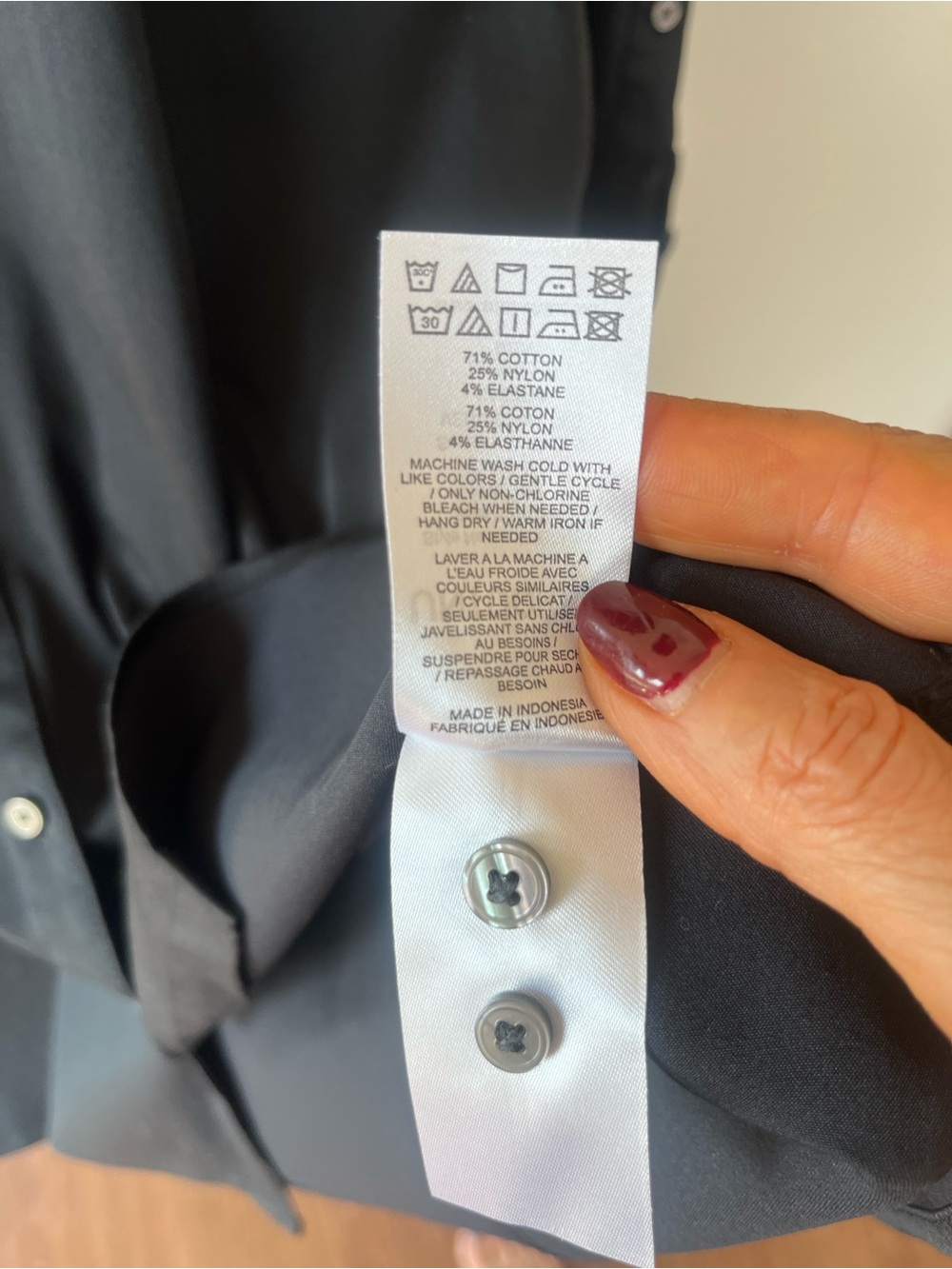 UNTUCKit Angelina Black Cotton Shirtdress with stretch - like new - Picture 15 of 15